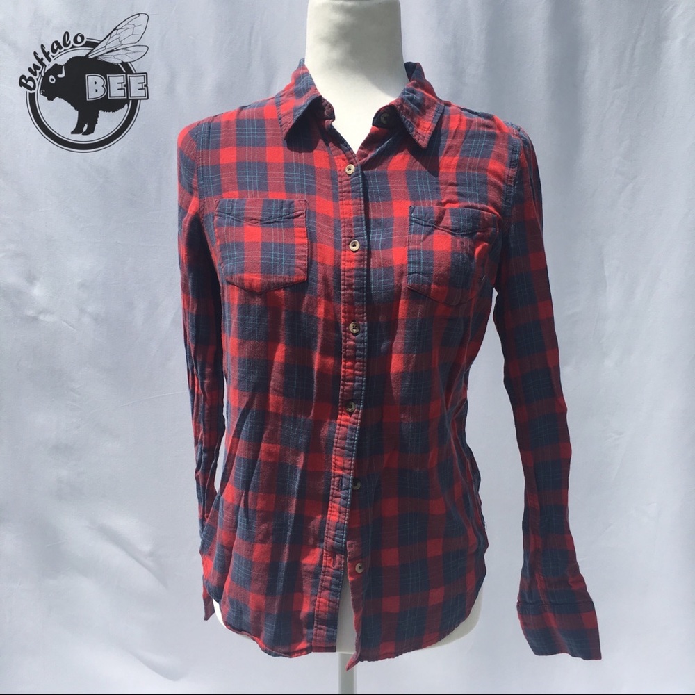 SO 100% cotton blue and red plaid button up medium